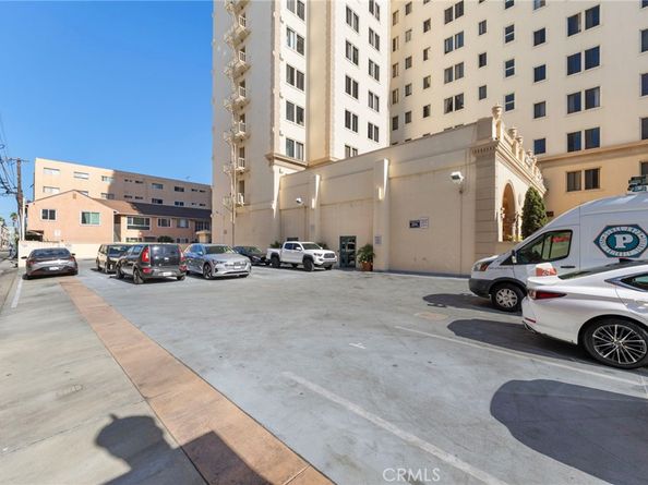 315 W 3rd Street 301, Long Beach CA 90802