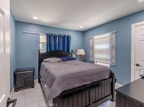 1130 W Chestnut, Santa Ana CA 92703