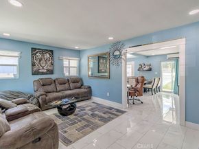 1130 W Chestnut, Santa Ana CA 92703