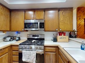 550 Orange Ave 216, Long Beach CA 90802