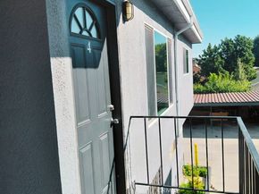 2710 Queen, Los Angeles CA 90039