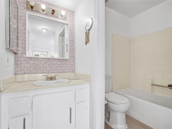 1425 Park, Long Beach CA 90804