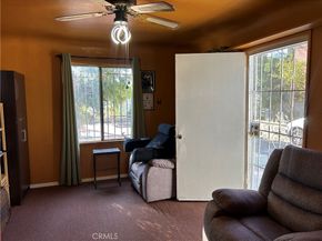 2011 E Elizabeth, Compton CA 90221