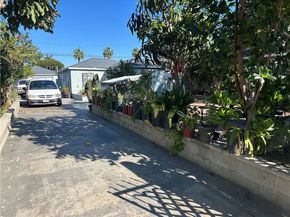 2011 E Elizabeth, Compton CA 90221