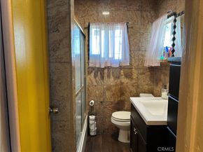 2011 E Elizabeth, Compton CA 90221