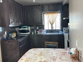 2011 E Elizabeth, Compton CA 90221