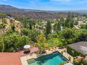 10162 La Sierra, North Tustin CA 92705