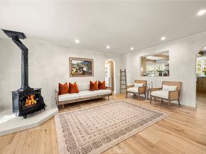 10162 La Sierra, North Tustin CA 92705