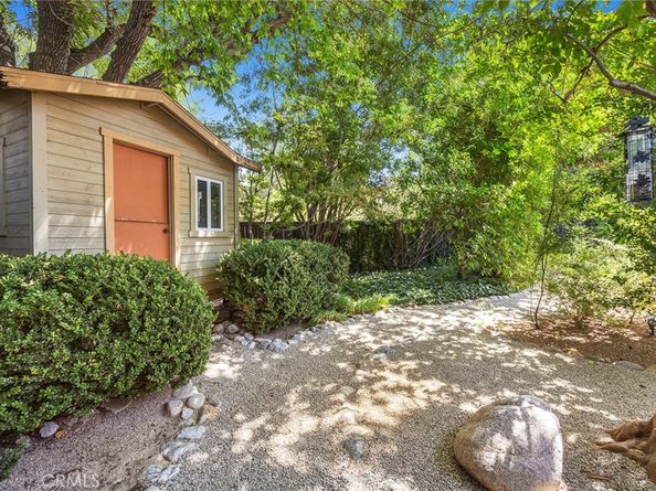 10162 La Sierra, North Tustin CA 92705