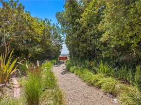 10162 La Sierra, North Tustin CA 92705