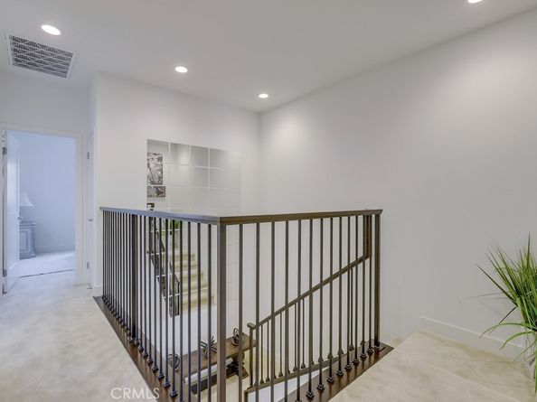 104 Alder Ridge, Lake Forest CA 92610