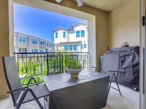 104 Alder Ridge, Lake Forest CA 92610