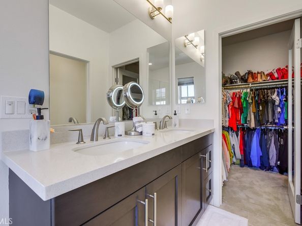 104 Alder Ridge, Lake Forest CA 92610