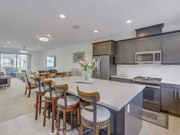 104 Alder Ridge, Lake Forest CA 92610