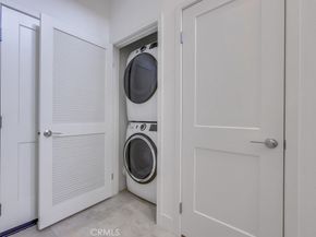 104 Alder Ridge, Lake Forest CA 92610