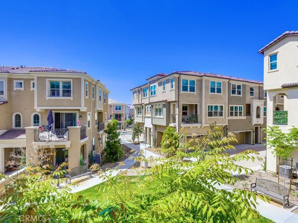 104 Alder Ridge, Lake Forest CA 92610