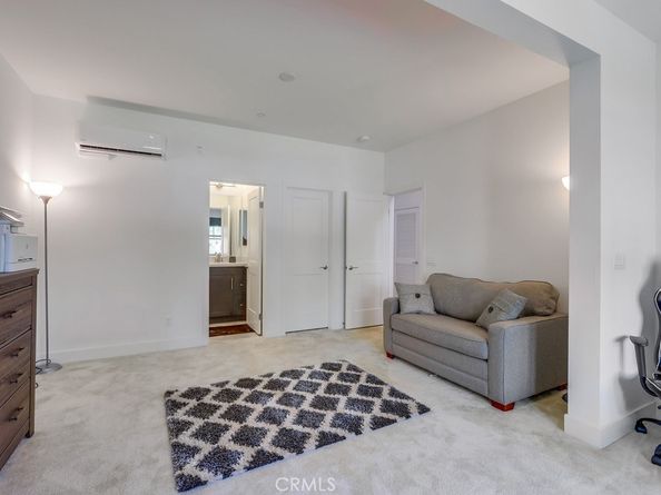 104 Alder Ridge, Lake Forest CA 92610