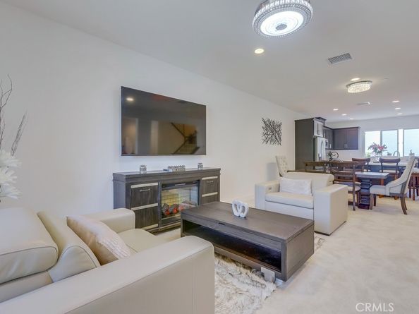 104 Alder Ridge, Lake Forest CA 92610