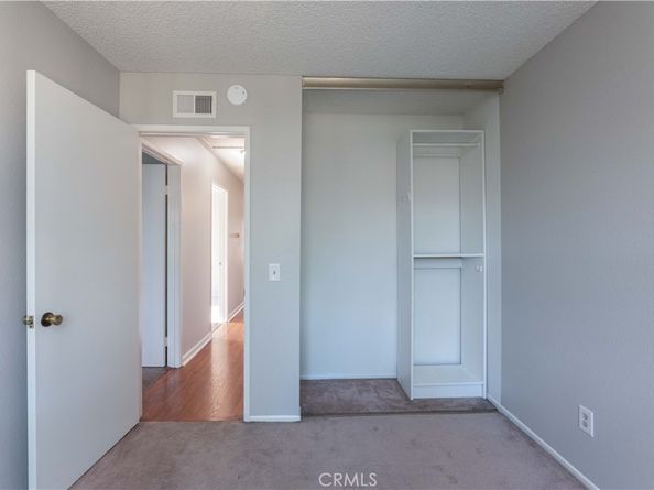 2346 Hayes Avenue, Long Beach CA 90810