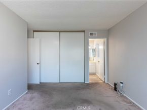 2346 Hayes Avenue, Long Beach CA 90810