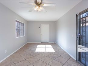 2346 Hayes Avenue, Long Beach CA 90810