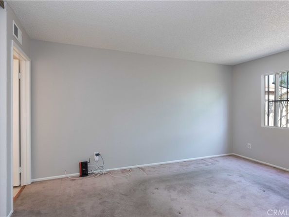 2346 Hayes Avenue, Long Beach CA 90810