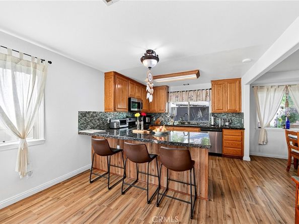 2629 Altura Avenue, La Crescenta CA 91214