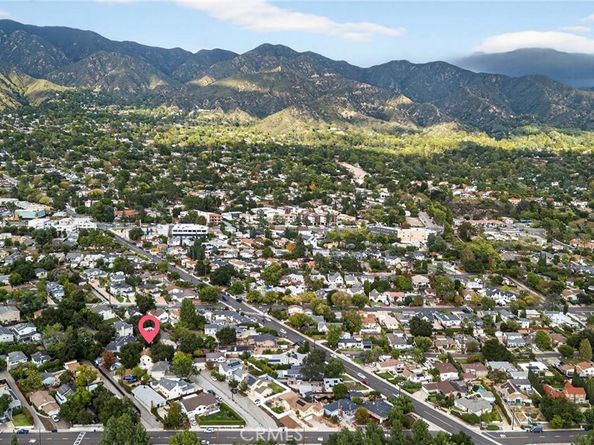 2629 Altura Avenue, La Crescenta CA 91214