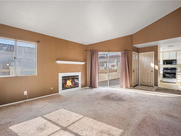 3605 E Anaheim 407, Long Beach CA 90804