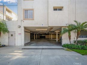 3605 E Anaheim 407, Long Beach CA 90804