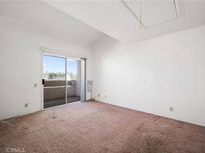 3605 E Anaheim 407, Long Beach CA 90804