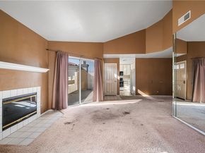 3605 E Anaheim 407, Long Beach CA 90804