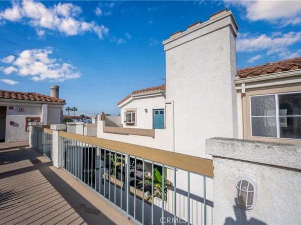 3605 E Anaheim 407, Long Beach CA 90804