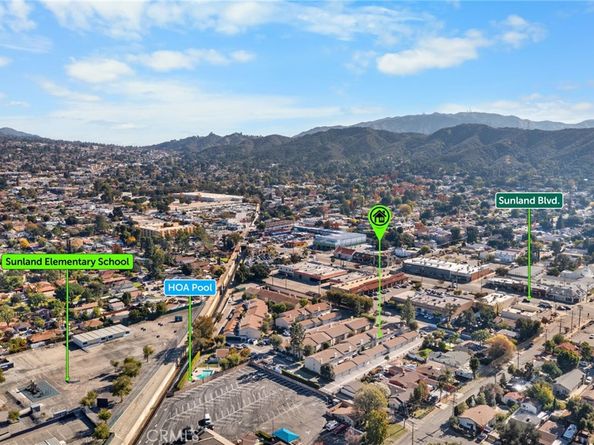 8347 Grenoble Street 9, Sunland CA 91040