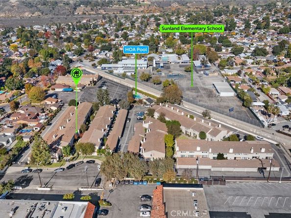 8347 Grenoble Street 9, Sunland CA 91040