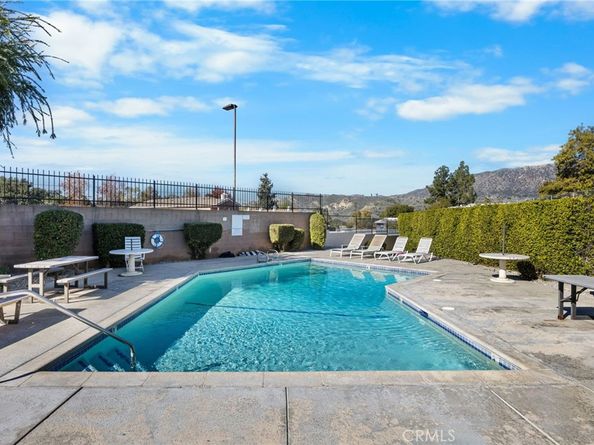 8347 Grenoble Street 9, Sunland CA 91040