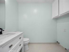 8347 Grenoble Street 9, Sunland CA 91040