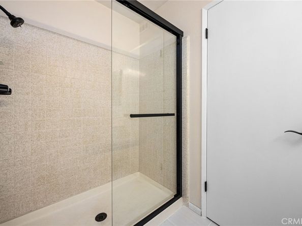 8347 Grenoble Street 9, Sunland CA 91040