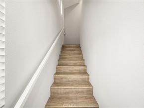 418 E Olive #B, Monrovia CA 91016