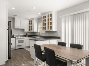 418 E Olive #B, Monrovia CA 91016