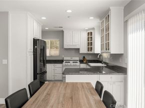 418 E Olive #B, Monrovia CA 91016