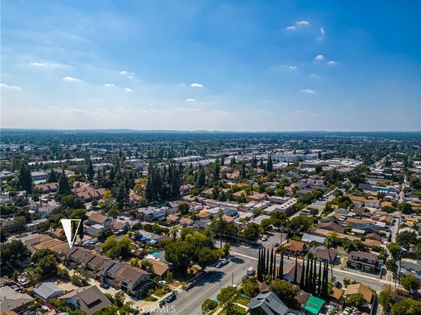 418 E Olive #B, Monrovia CA 91016