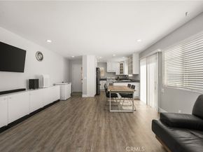 418 E Olive #B, Monrovia CA 91016