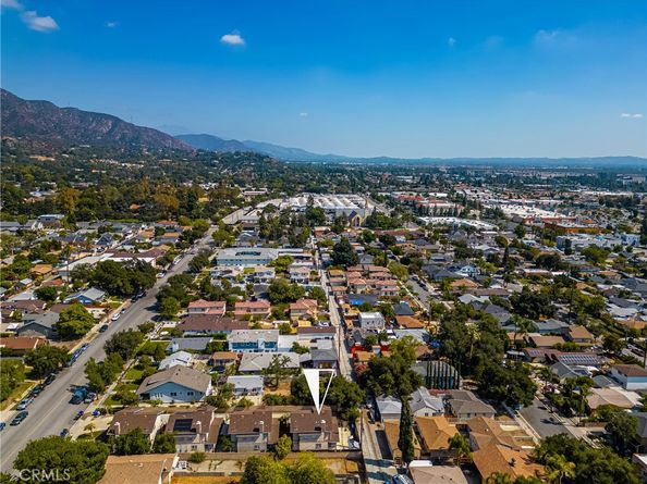 418 E Olive #B, Monrovia CA 91016