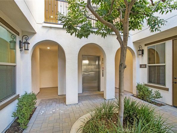 422 Maravilla Lane, Brea CA 92823