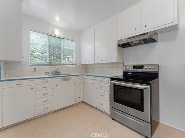 2424 Park Avenue, La Verne CA 91750