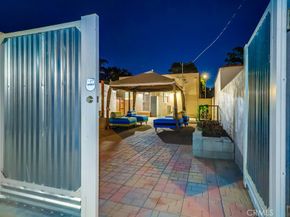 6832 Cerritos Avenue, Long Beach CA 90805