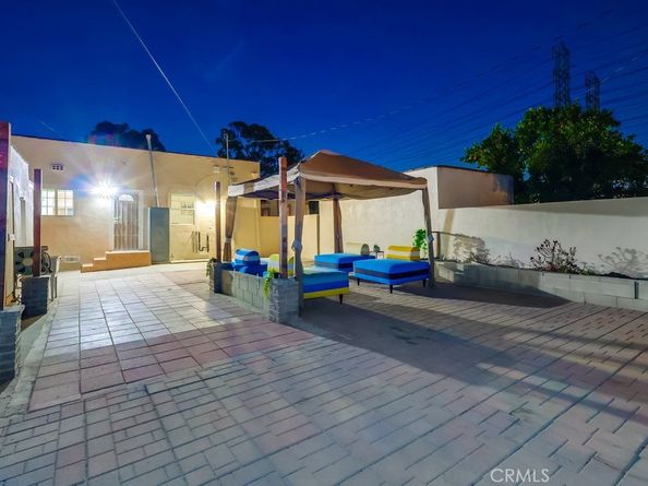 6832 Cerritos Avenue, Long Beach CA 90805
