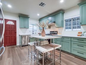 6832 Cerritos Avenue, Long Beach CA 90805