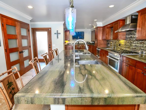 3476 Windspun Drive, Huntington Beach CA 92649